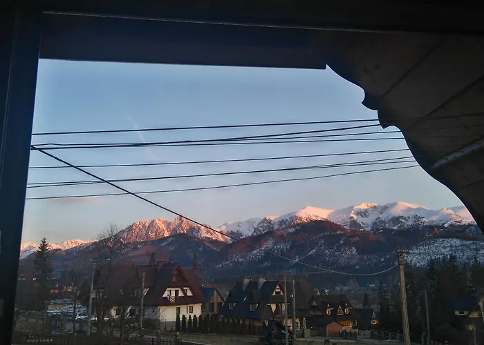 U Sarnowskich * كوشتيليسكا